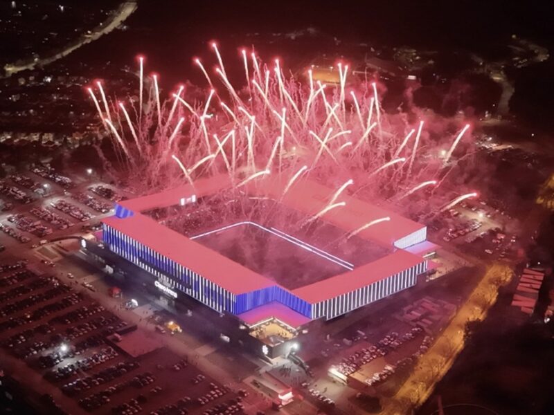 Atención la UC: El Claro Arena fue elegido como el tercer mejor estadio nuevo del mundo