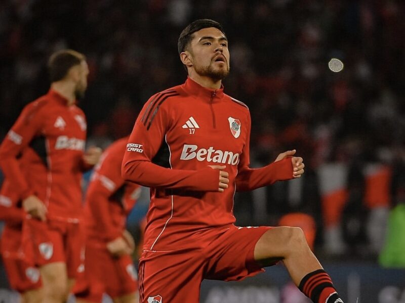 Duro panorama para Paulo Díaz: La compleja realidad que enfrenta con el nuevo DT de River