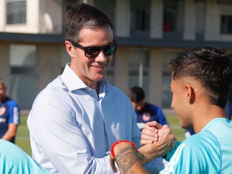 Bombazo en la U: Michael Clark anunció su salida de la presidencia de Azul Azul tras casi cinco años al mando