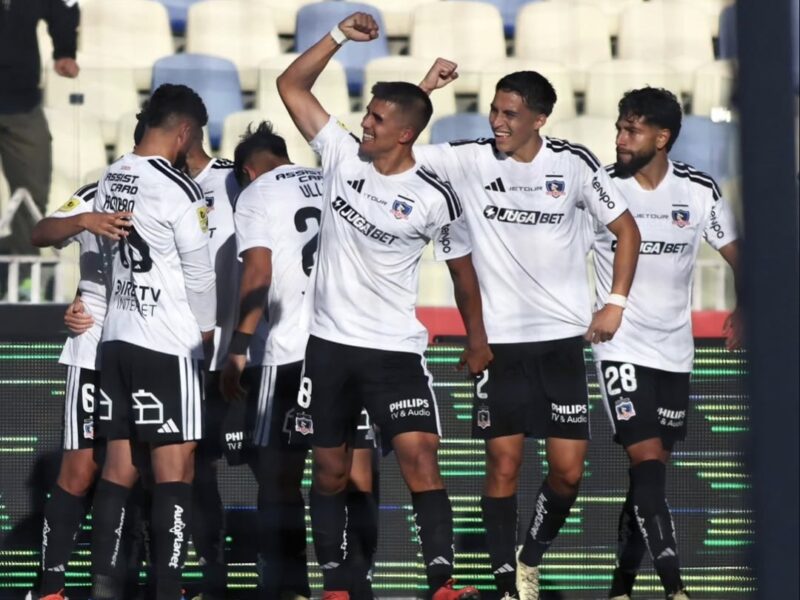 Colo Colo derrotó a Deportes Concepción y se mantiene en el liderato de la Liga de Primera