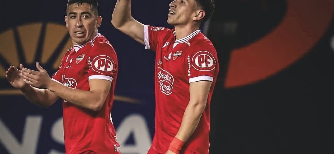 Con golazo en la agonía: Ñublense dio el golpe y venció a Universidad de Chile en Chillán