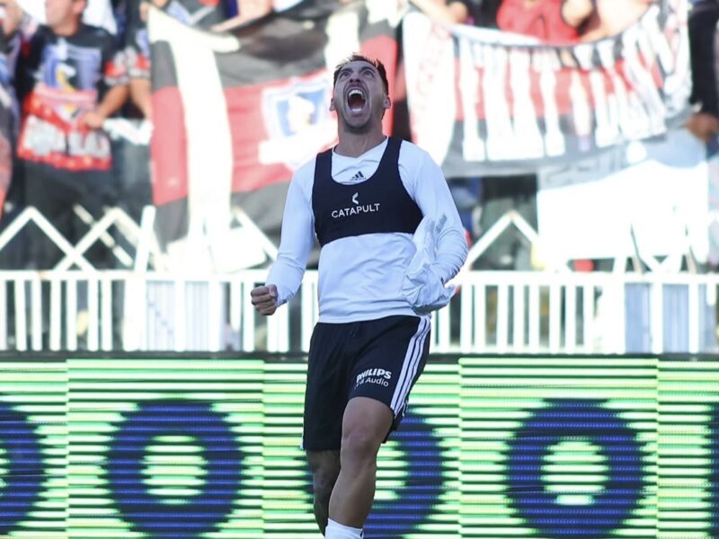 ¡Triunfo en la agonía! Colo Colo derrotó a Universidad de Concepción y volvió al liderato de la Liga de Primera