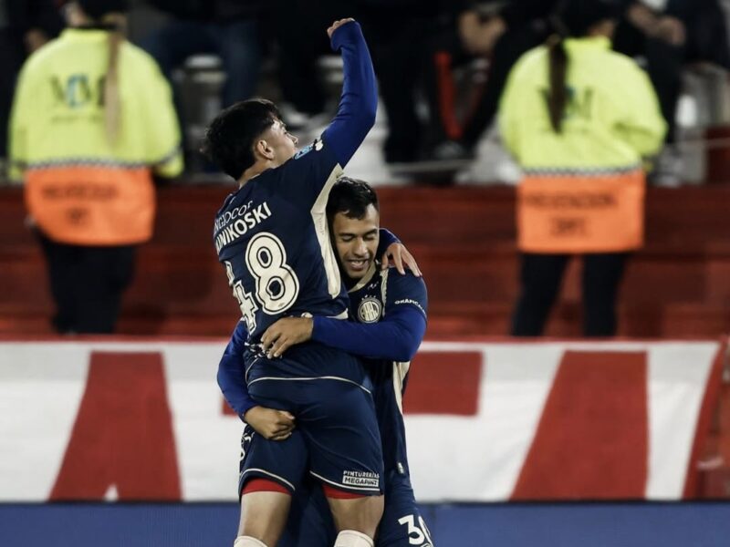 VIDEO | Iván Morales anotó el gol de la victoria de Argentinos Juniors sobre Huracán en la Liga Argentina