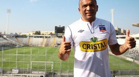 “Una hinchada espectacular que te alienta 24 horas al día”: El exarquero venezolano Renny Vega recordó su paso por Colo Colo
