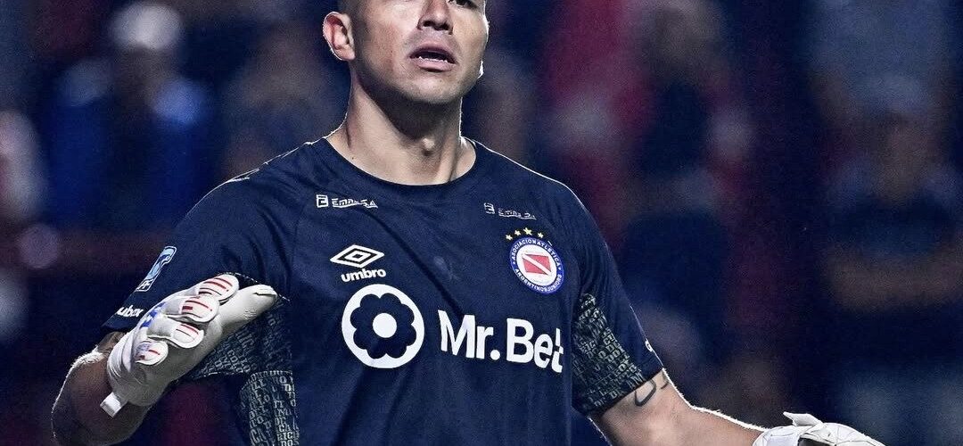 Brayan Cortés recordó su complicada salida de Colo Colo: “Fue difícil, pero uno siempre busca el lado futbolístico”