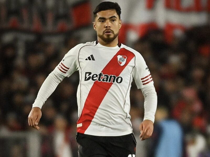 No regresa a Chile: Paulo Díaz dejará River Plate para reforzar a este club