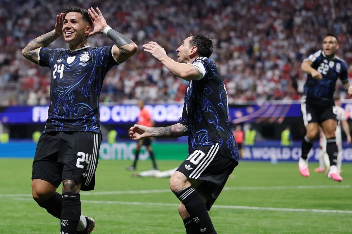Otra remontada albiceleste: Argentina se lo dio vuelta a Inglaterra y se instaló nuevamente en una final del mundo