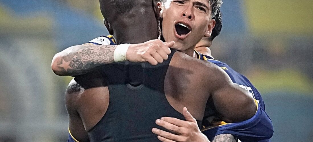 Carlos Palacios fue alabado por los hinchas argentinos por su partido por Boca Juniors ante Racing