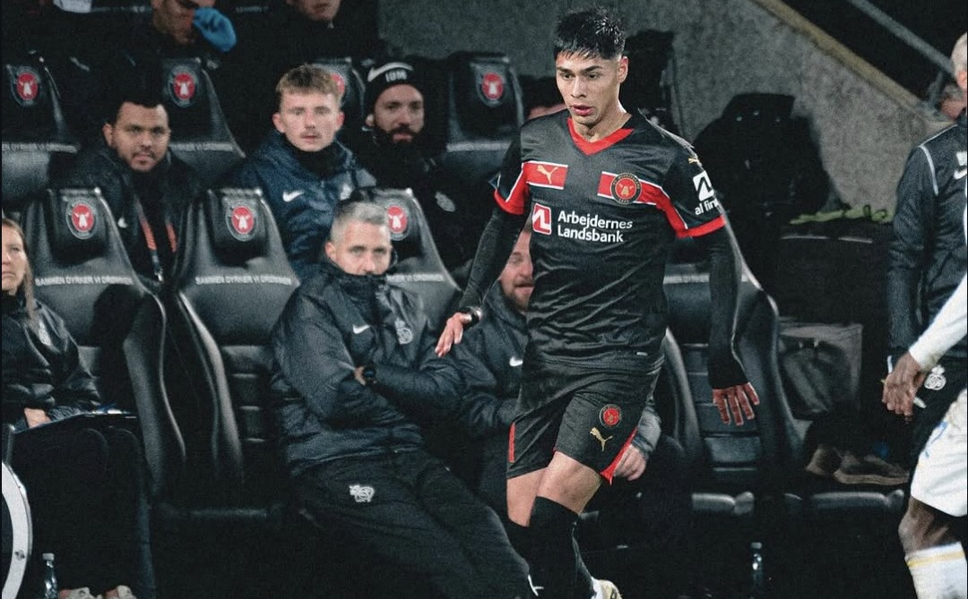 Fin de la teleserie: Darío Osorio logró salir de Dinamarca y fichó por un equipo de la Premier League