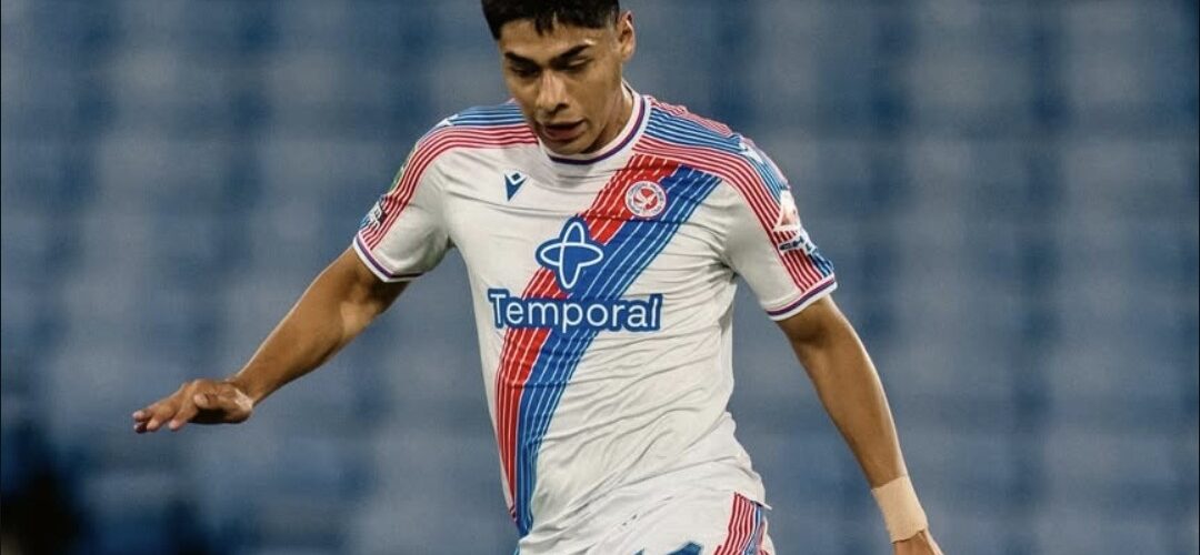 Darío Osorio jugó su primer partido de titular en la victoria por goleada del Crystal Palace