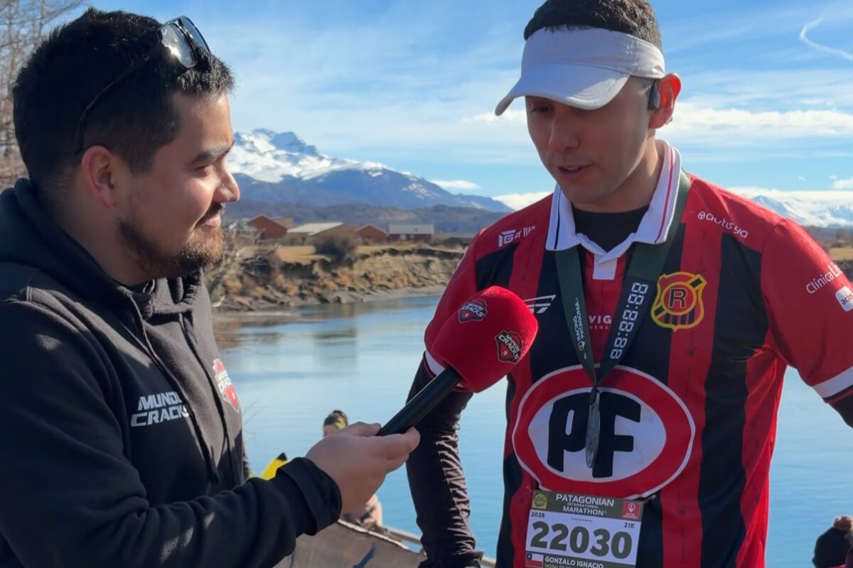 Hincha de Rangers se robó las miradas en el Patagonian International Marathon en Torres del Paine