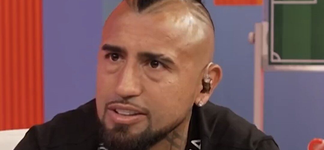 “Un poco de respeto”: La molestia de Arturo Vidal con Nicolás Córdova tras el triunfo de Chile ante México