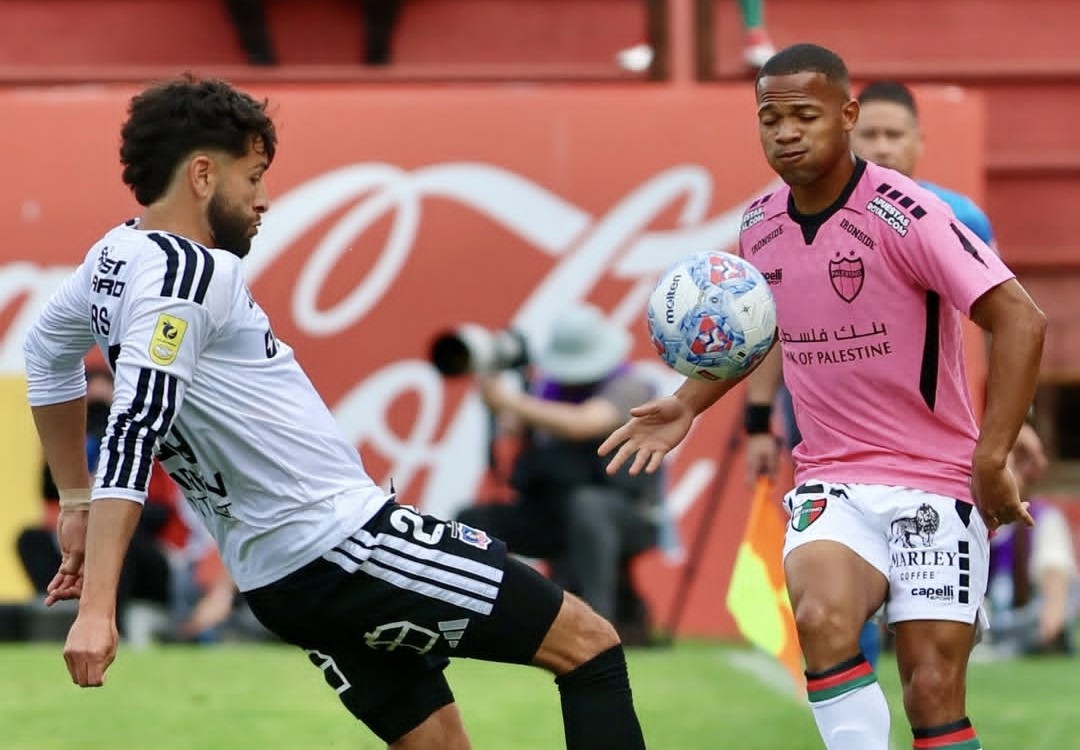 Colo Colo nuevamente enredó puntos y Palestino le empató cerca del final
